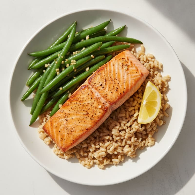 Seared Salmon Fillet with Garlic Green Beans and Brown Rice