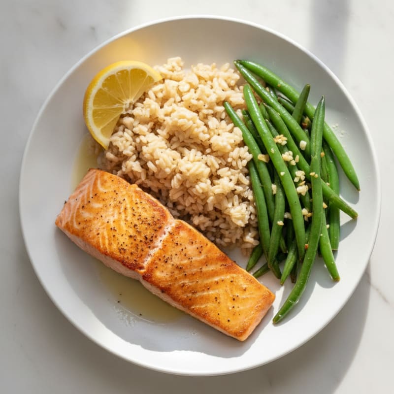 Seared Salmon Fillet with Garlic Green Beans and Brown Rice