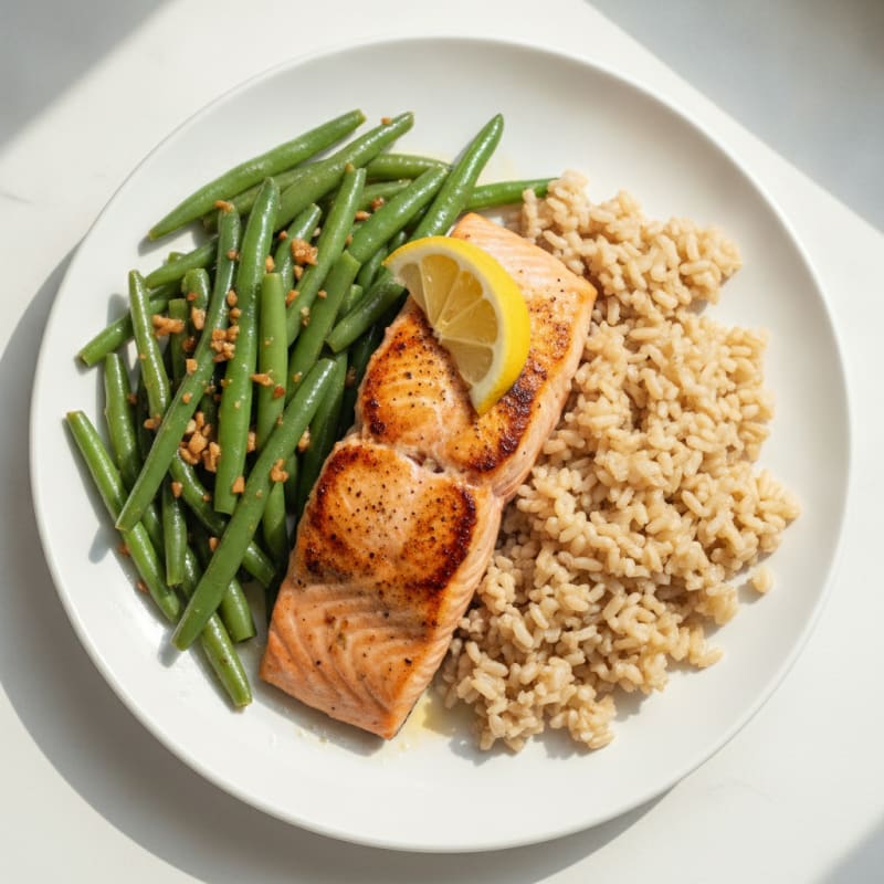 Seared Salmon Fillet with Garlic Green Beans and Brown Rice