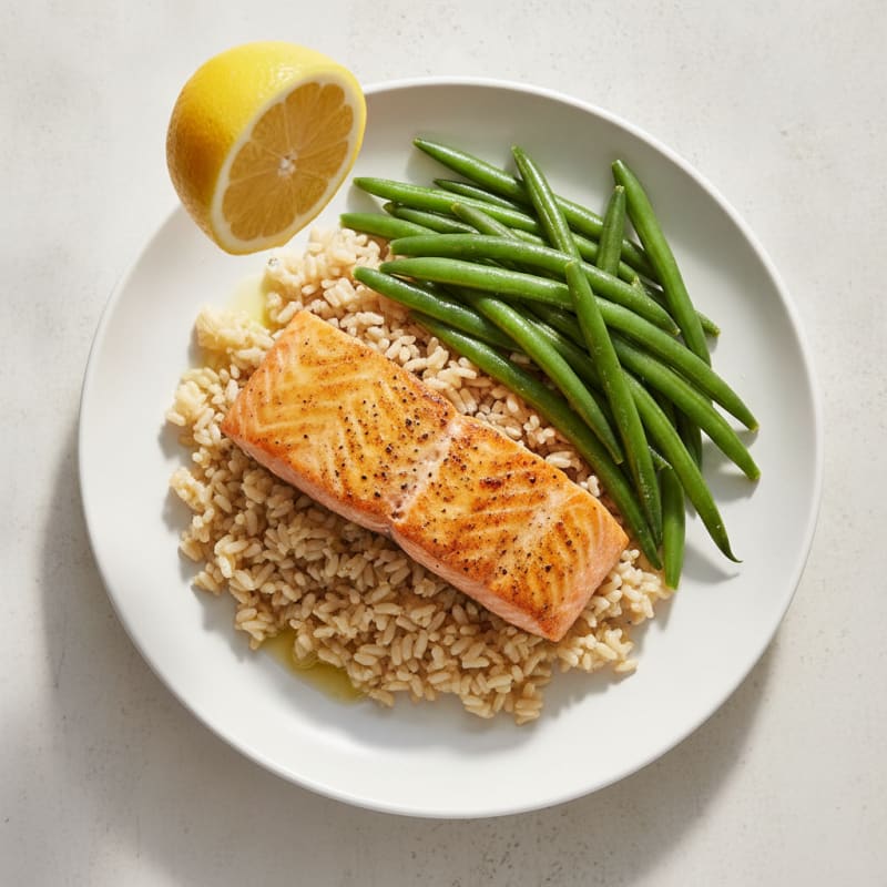 Seared Salmon Fillet with Steamed Green Beans and Brown Rice