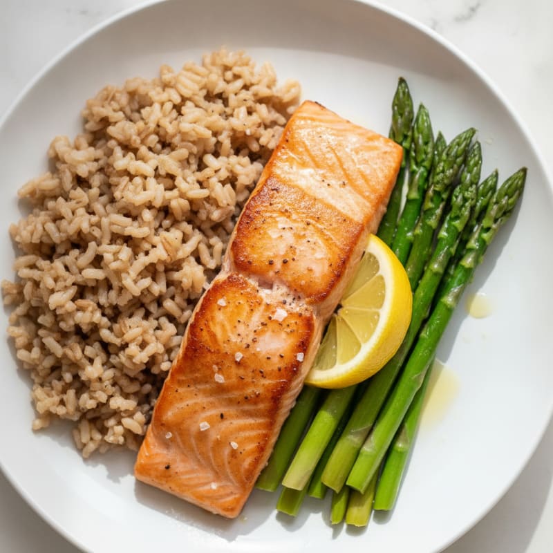 Seared Salmon Fillet with Steamed Asparagus and Brown Rice