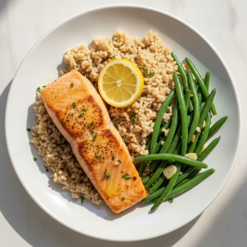 Seared Salmon Fillet with Garlic Green Beans and Brown Rice