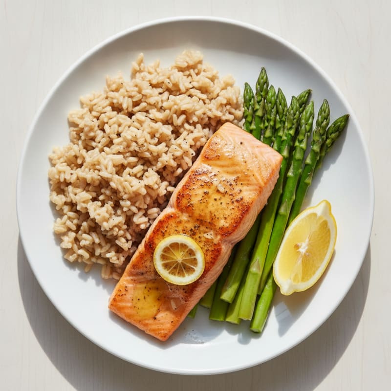 Seared Salmon Fillet with Steamed Asparagus and Brown Rice