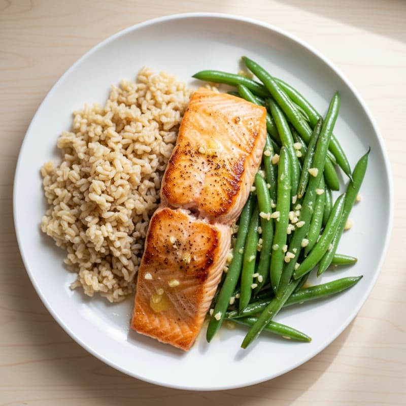 Seared Salmon Fillet with Garlic Green Beans and Brown Rice