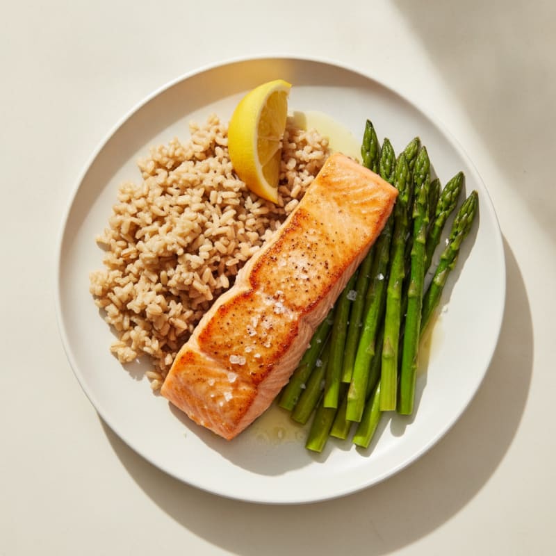 Seared Salmon with Steamed Asparagus and Brown Rice