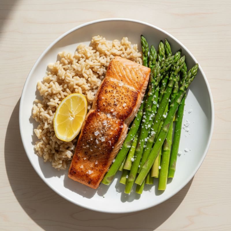 Seared Salmon Fillet with Steamed Asparagus and Brown Rice