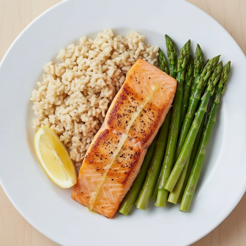 Seared Salmon Fillet with Steamed Asparagus and Brown Rice
