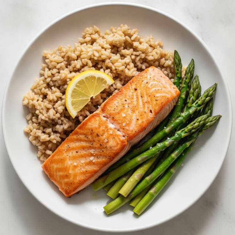 Seared Salmon Fillet with Steamed Asparagus and Brown Rice
