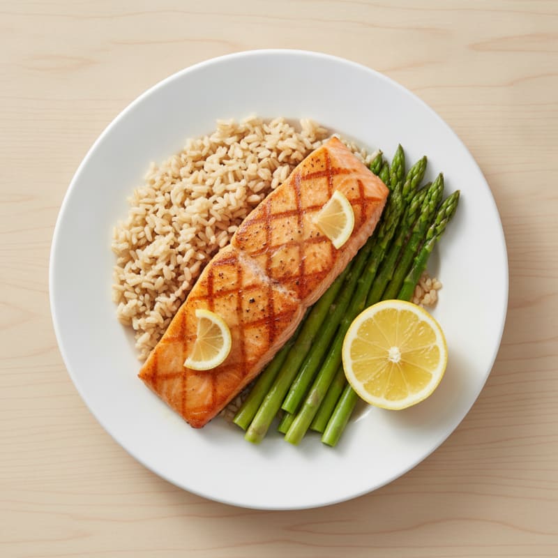 Seared Salmon Filet with Steamed Asparagus and Brown Rice