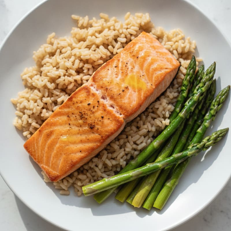 Seared Salmon with Steamed Asparagus and Brown Rice