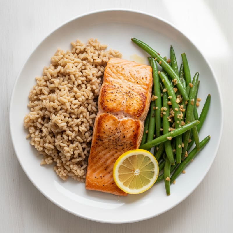 Seared Salmon Fillet with Garlic Green Beans and Brown Rice