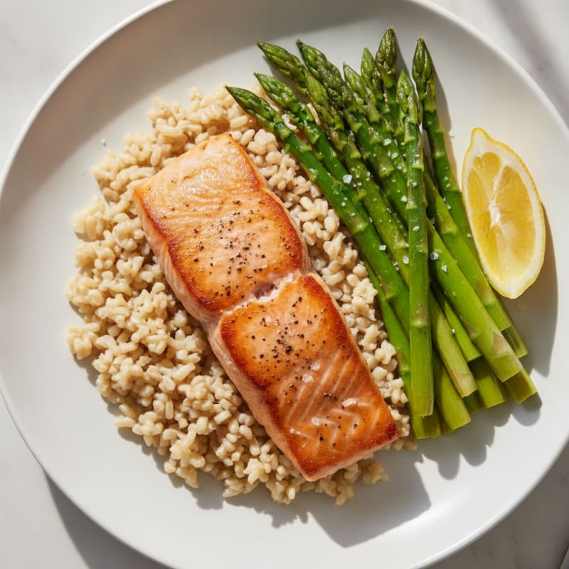 Seared Salmon Fillet with Steamed Asparagus and Brown Rice