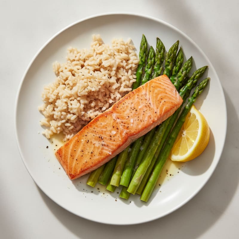 Seared Salmon with Steamed Asparagus and Brown Rice