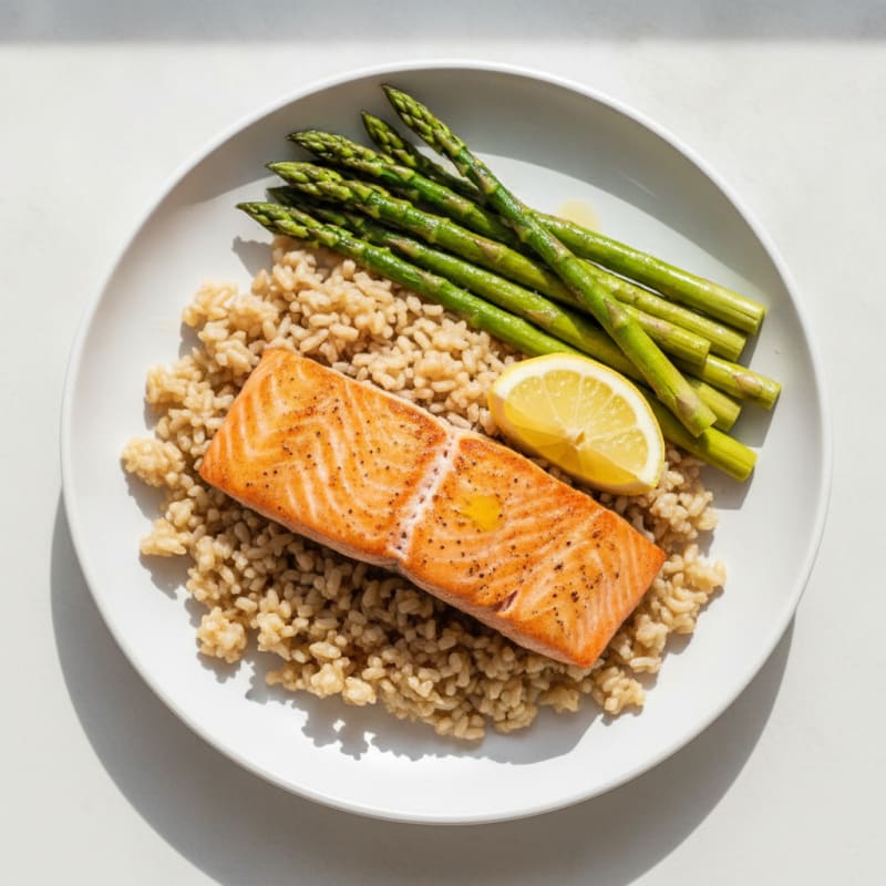 Seared Salmon with Steamed Asparagus and Brown Rice