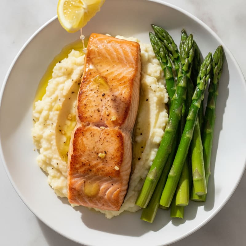 Seared Salmon with Steamed Asparagus and Garlic Cauliflower Mash