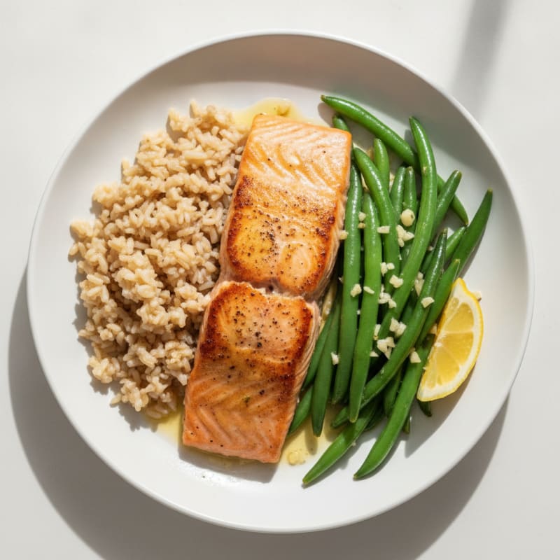 Seared Salmon Fillet with Garlic Green Beans and Brown Rice