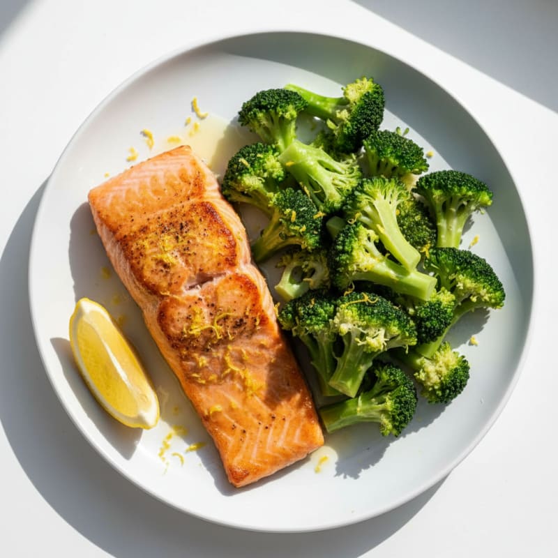 Seared Salmon Fillet with Steamed Broccoli and Lemon