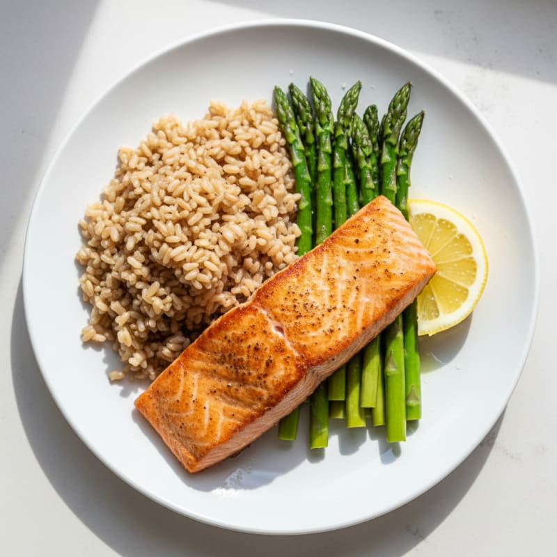 Seared Salmon Fillet with Steamed Asparagus and Brown Rice