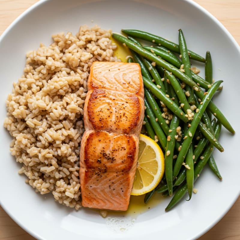 Seared Salmon Fillet with Garlic Green Beans and Brown Rice