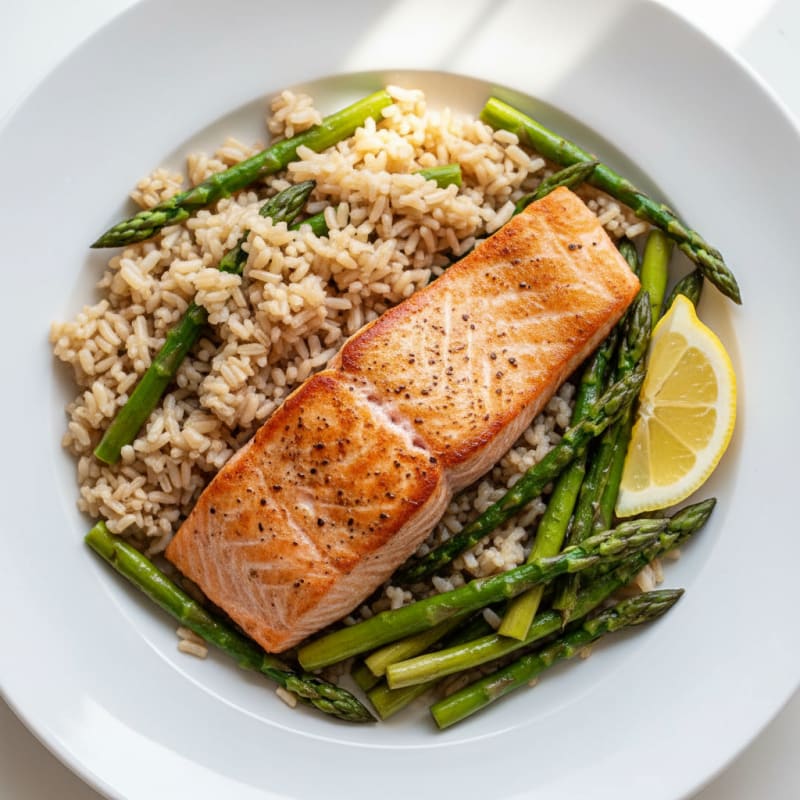 Seared Salmon Fillet with Steamed Asparagus and Brown Rice