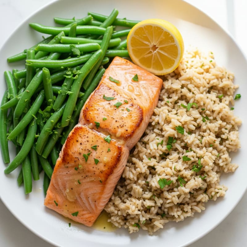 Seared Salmon with Steamed Green Beans and Herbed Brown Rice