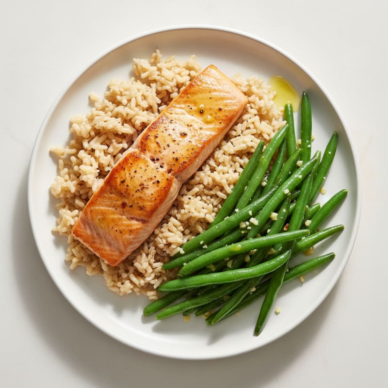 Seared Salmon Fillet with Garlic Green Beans and Brown Rice