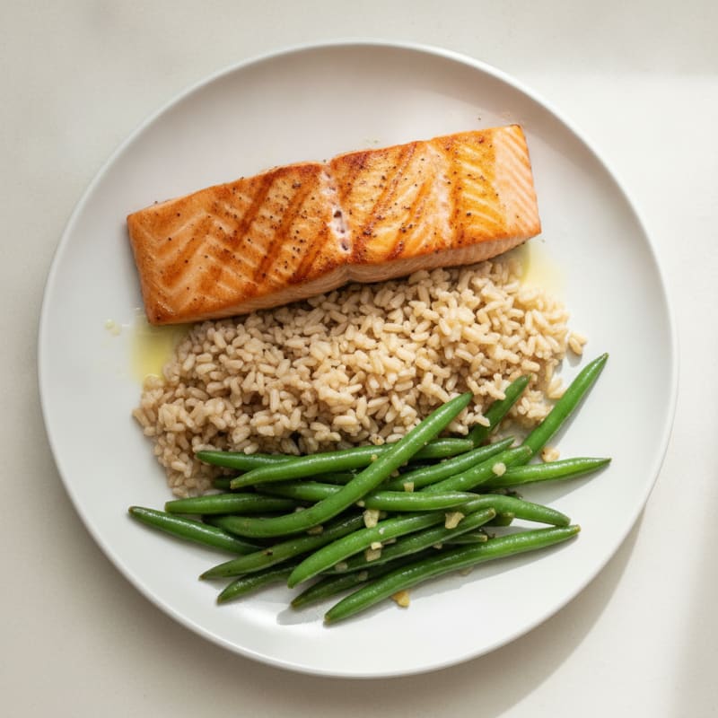 Seared Salmon Fillet with Sautéed Green Beans and Brown Rice