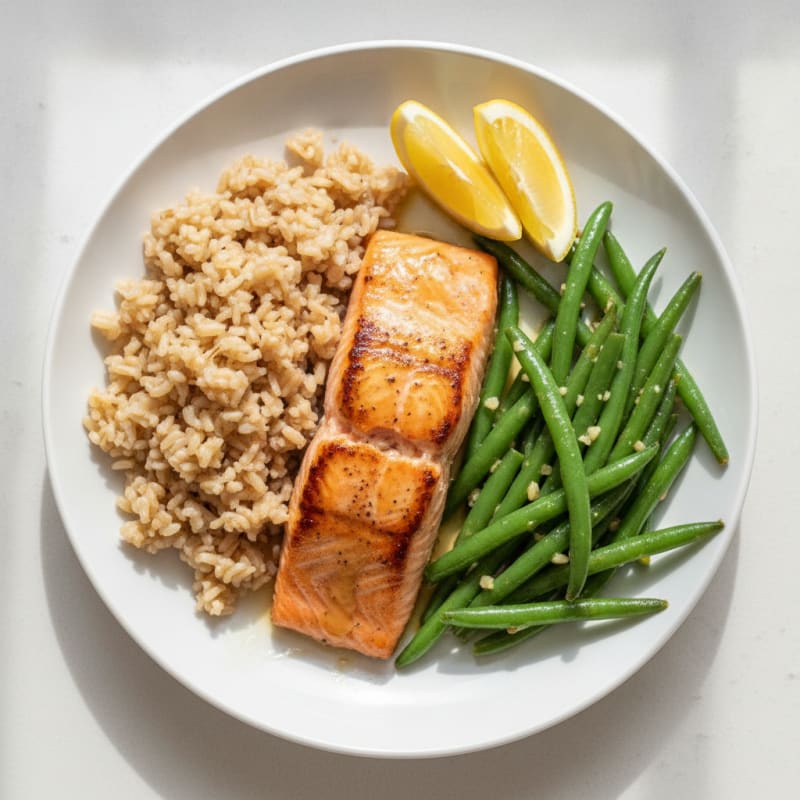 Seared Salmon Filet with Garlic Green Beans and Brown Rice