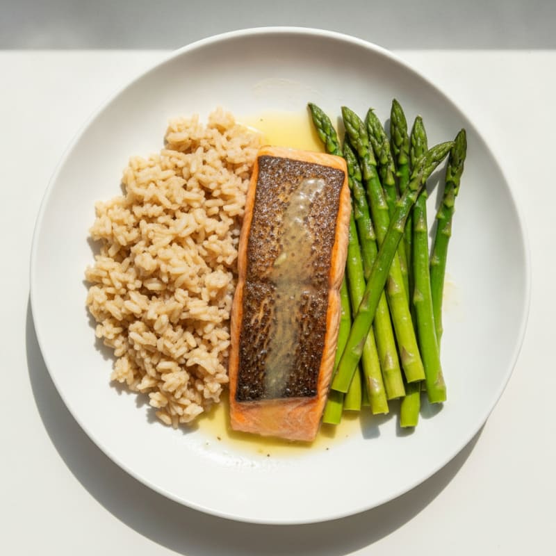 Seared Salmon Fillet with Steamed Asparagus and Brown Rice