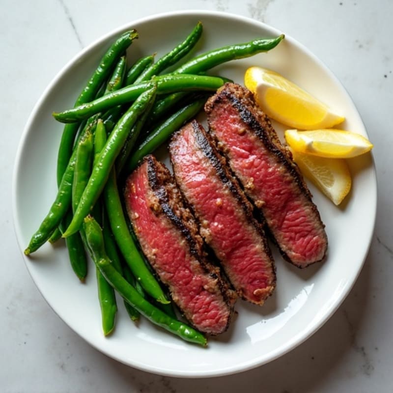 Seared Lean Beef Strips with Steamed Green Beans