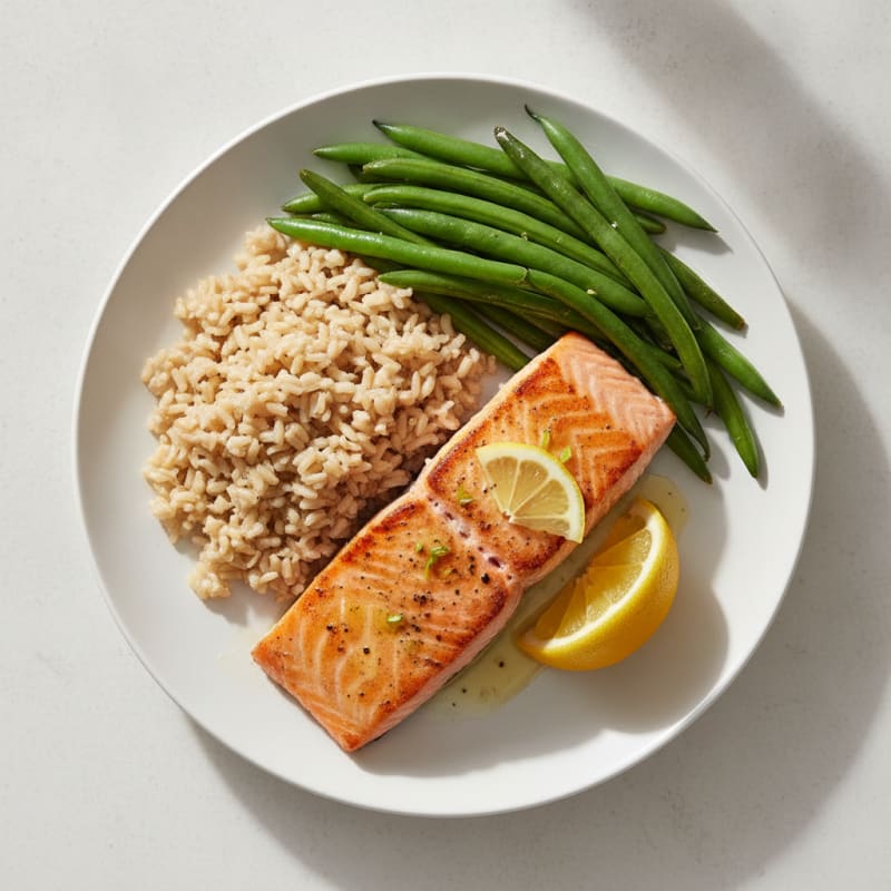 Seared Salmon with Steamed Green Beans and Brown Rice