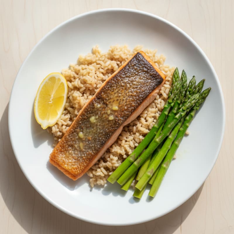 Seared Salmon with Steamed Asparagus and Brown Rice