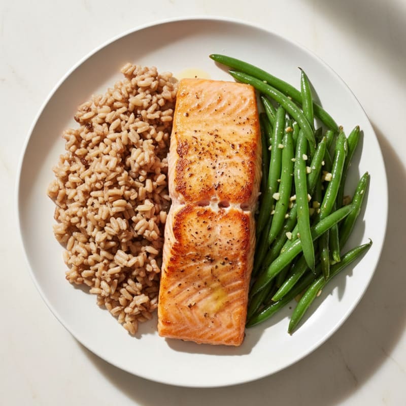 Seared Salmon Fillet with Garlic Green Beans and Brown Rice