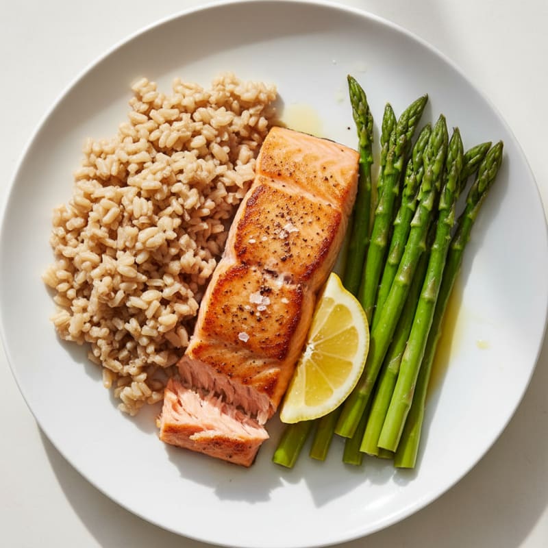 Seared Salmon with Steamed Asparagus and Brown Rice