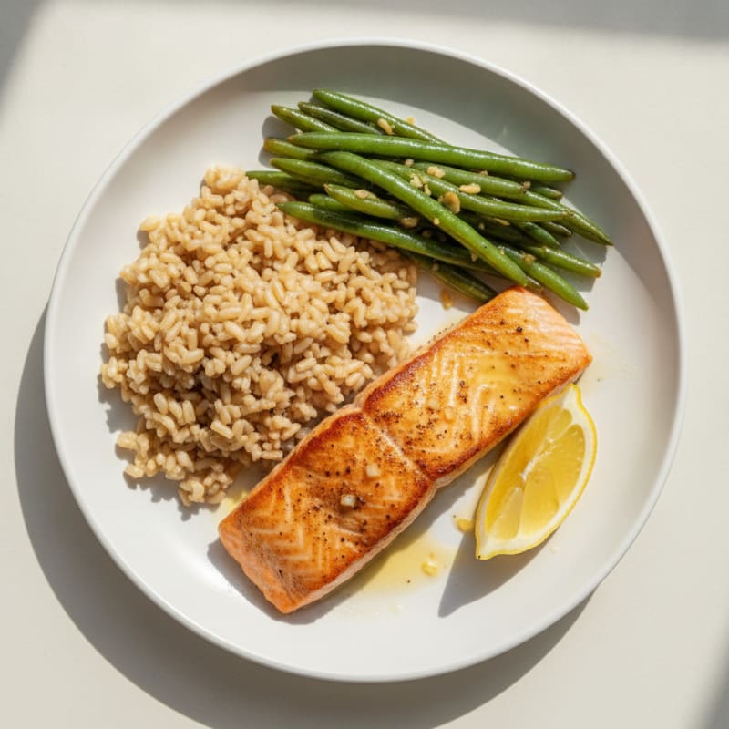 Seared Salmon Fillet with Garlic Green Beans and Brown Rice
