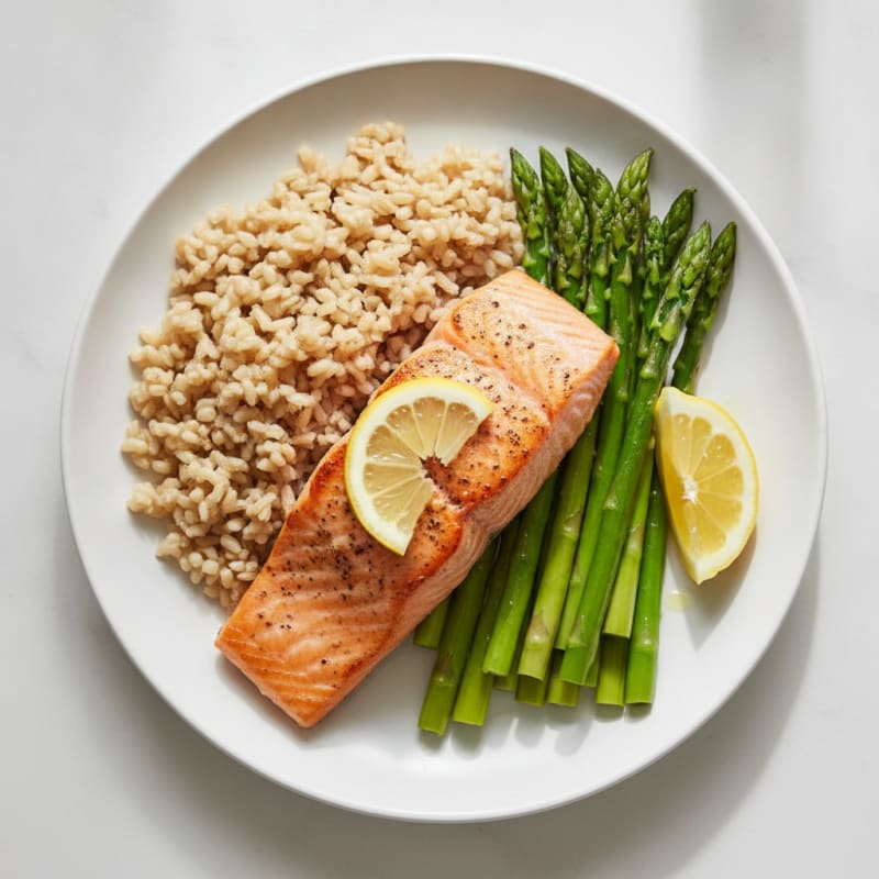 Seared Salmon Fillet with Steamed Asparagus and Brown Rice