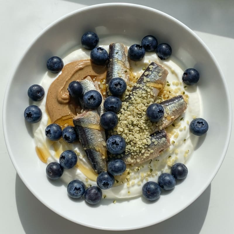 High-Protein Sardine and Greek Yogurt Bowl with Berries