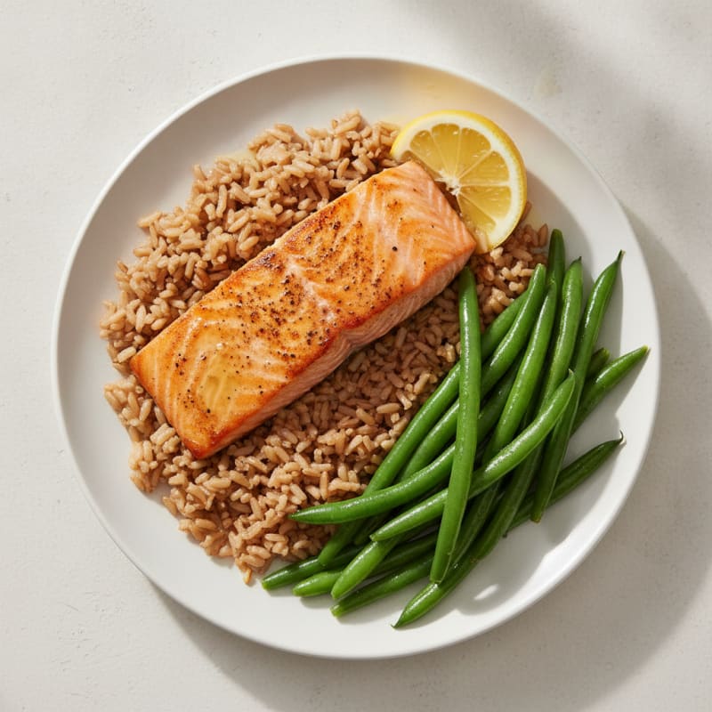 Seared Salmon with Steamed Green Beans and Brown Rice