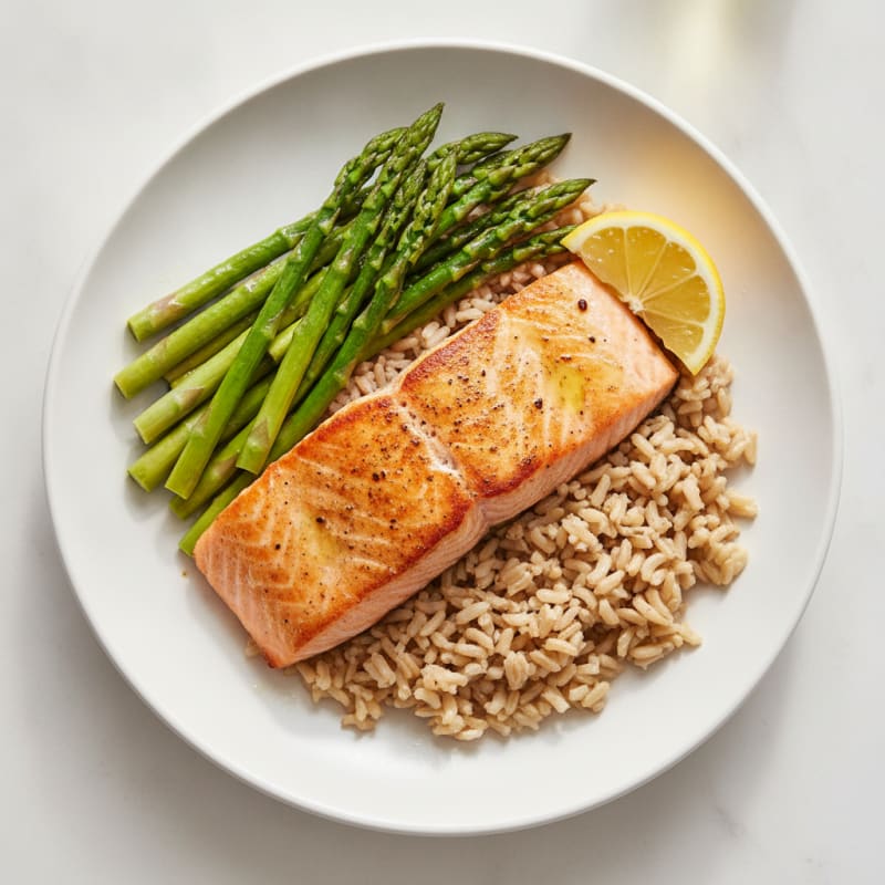 Seared Salmon Fillet with Steamed Asparagus and Brown Rice