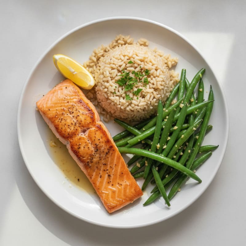 Seared Salmon Fillet with Garlic Green Beans and Brown Rice