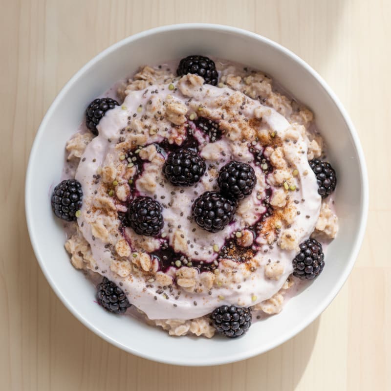 Blackberry Greek Yogurt Overnight Oats