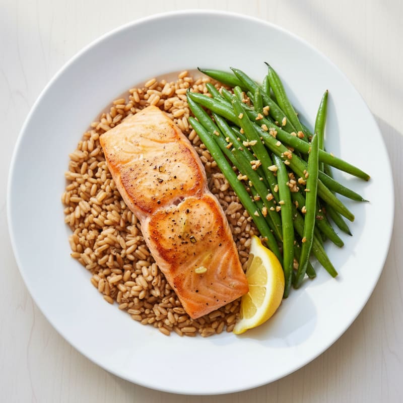 Seared Salmon Filet with Garlic Green Beans and Brown Rice