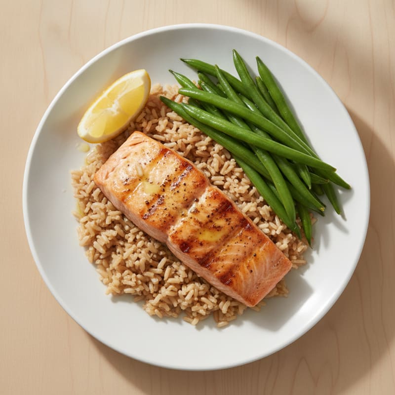 Seared Salmon Fillet with Steamed Green Beans and Brown Rice