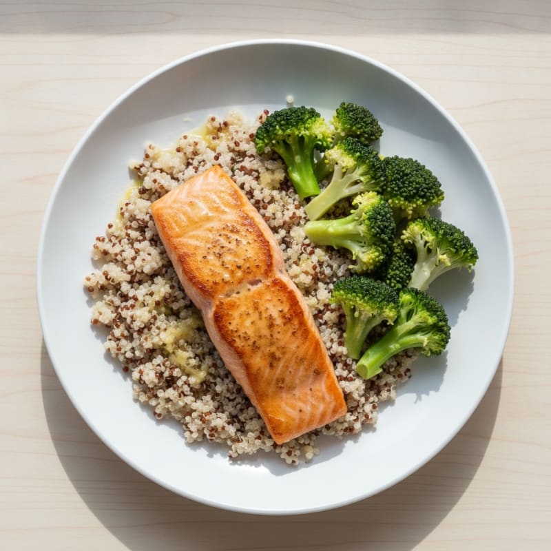 Seared Salmon with Steamed Broccoli and Quinoa