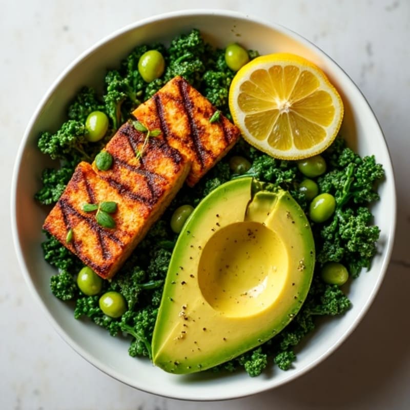 Crunchy Avocado Kale Bowl with Citrus Vinaigrette