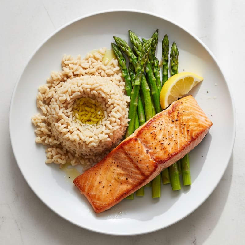 Seared Salmon with Steamed Asparagus and Brown Rice