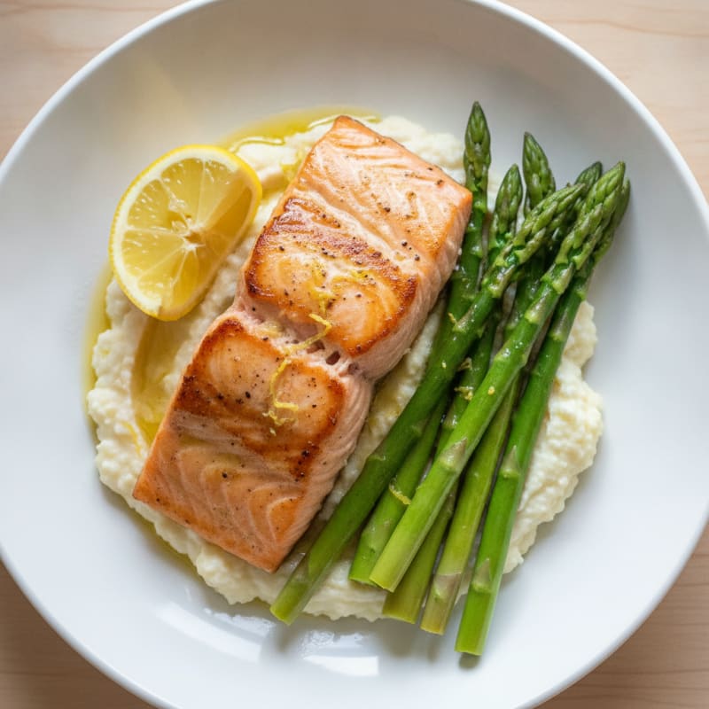 Seared Salmon Fillet with Steamed Asparagus and Cauliflower Mash