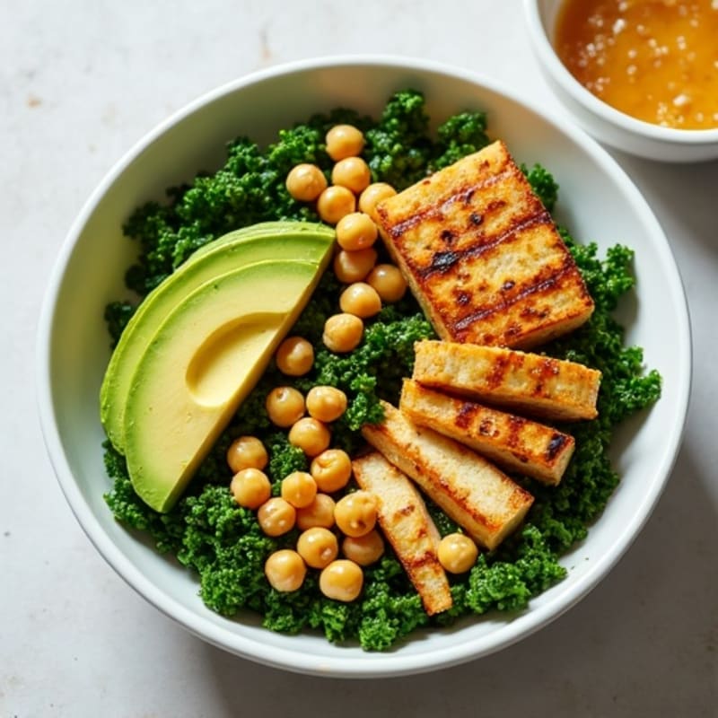Crunchy Avocado Kale Bowl with Citrus Vinaigrette