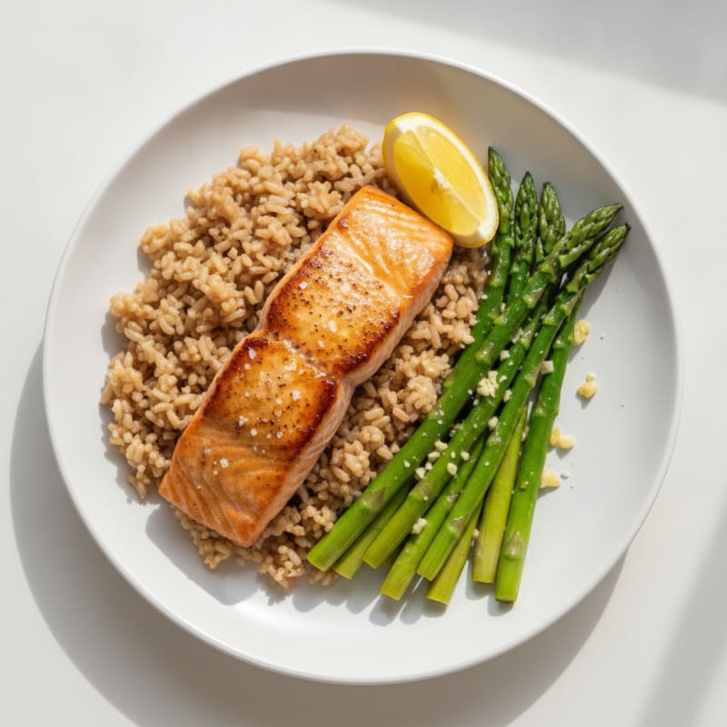 Seared Salmon with Steamed Asparagus and Brown Rice