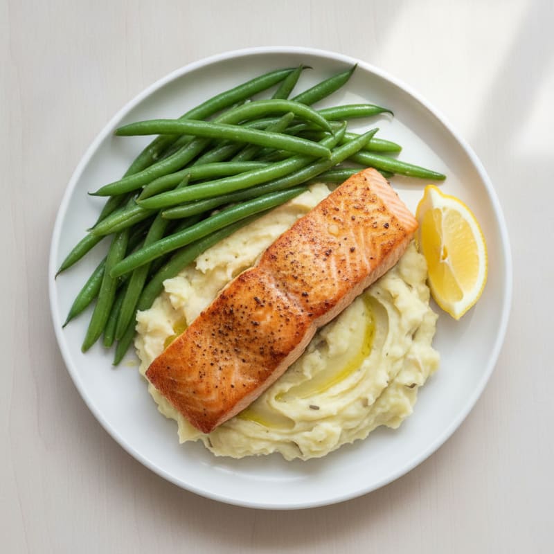 Seared Salmon with Steamed Green Beans and Garlic Mashed Potatoes